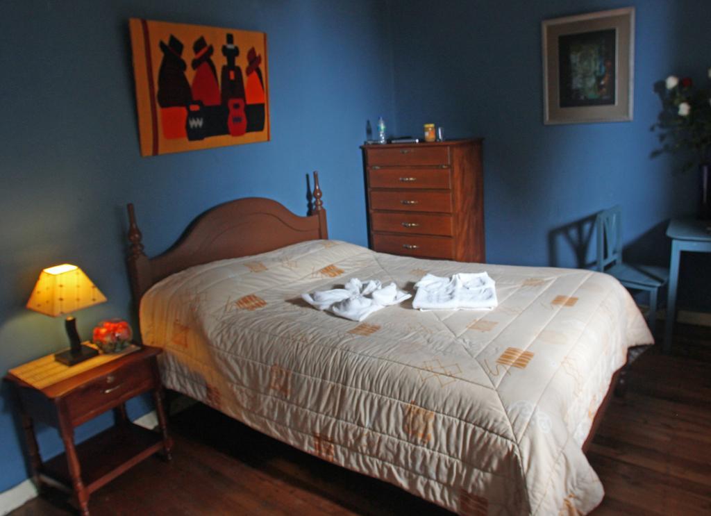 Casa Macondo Bed & Breakfast Cuenca Exterior photo